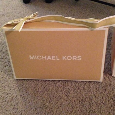 michael kors gift bag set|Michael Kors gift with purchase.